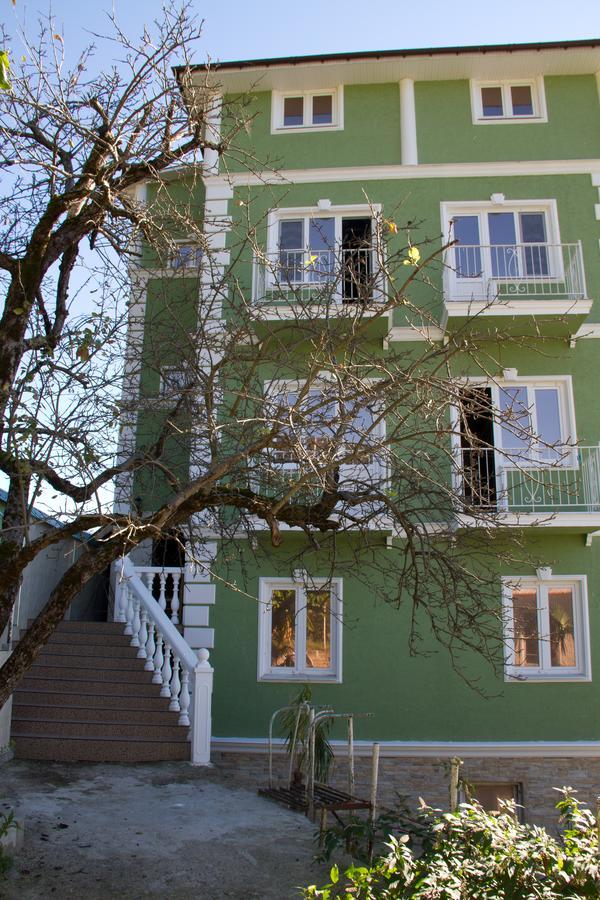 Guest House Vzgorye Gagra Exterior photo